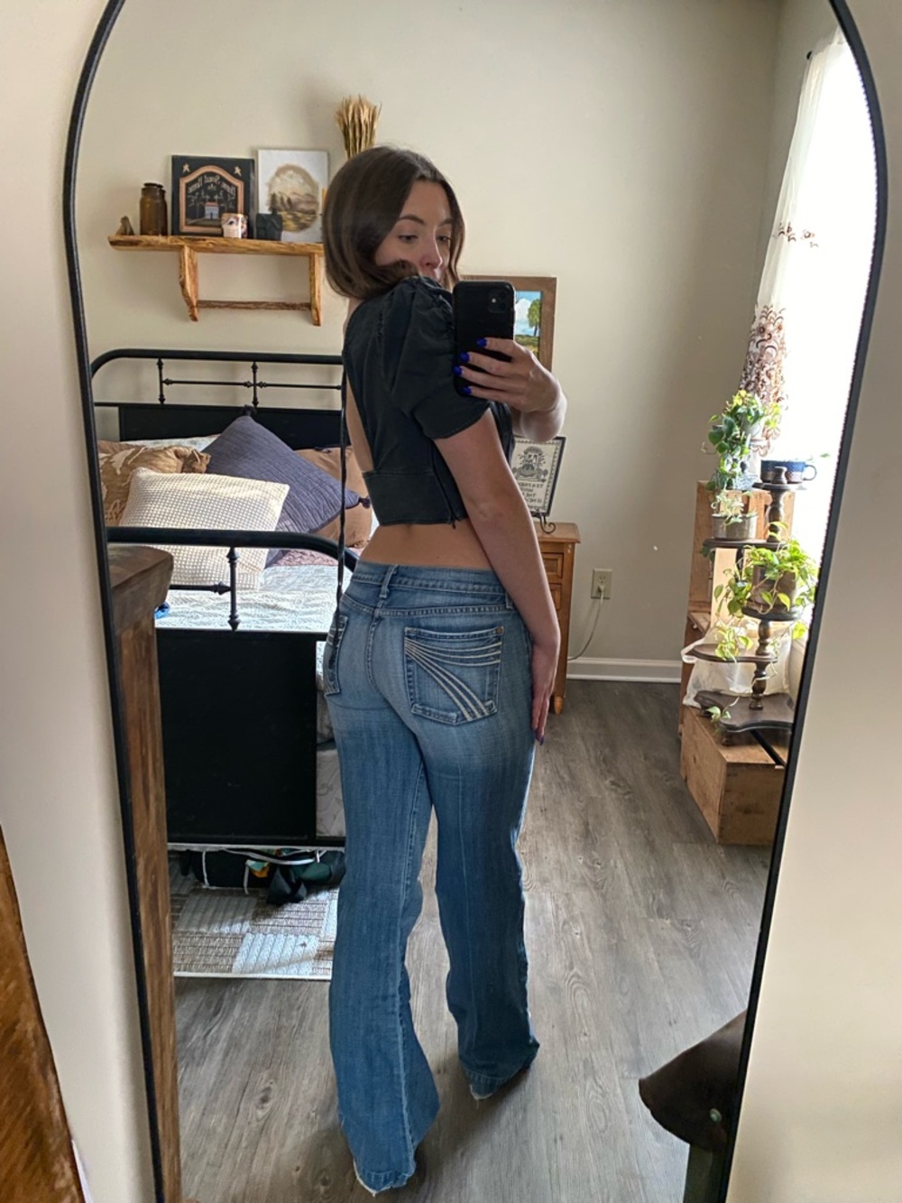 7 for all Mankind Vintage Mid-Rise Flared Light Blue Denim Jeans — Women’s 28 - Picture 3 of 10